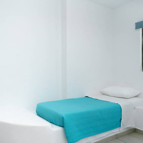 Omiros Hotel Santorini TRIPLE POOL VIEW 6