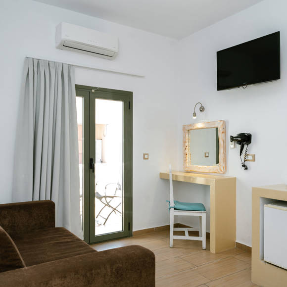 Omiros Hotel Santorini TRIPLE STANDART 4